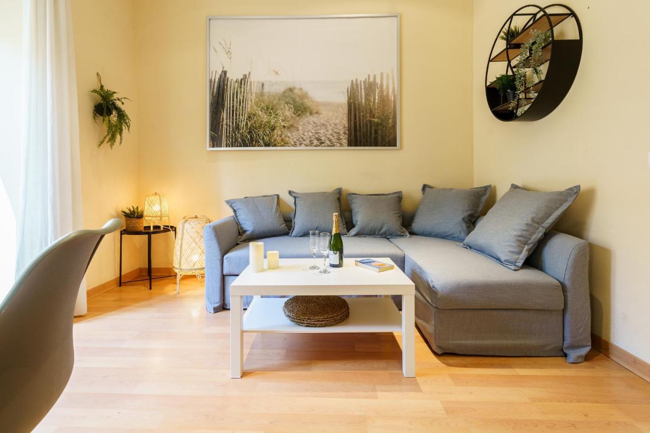 Bright Two-Bedroom Apartment In The Historic Center มาลากา ภายนอก รูปภาพ